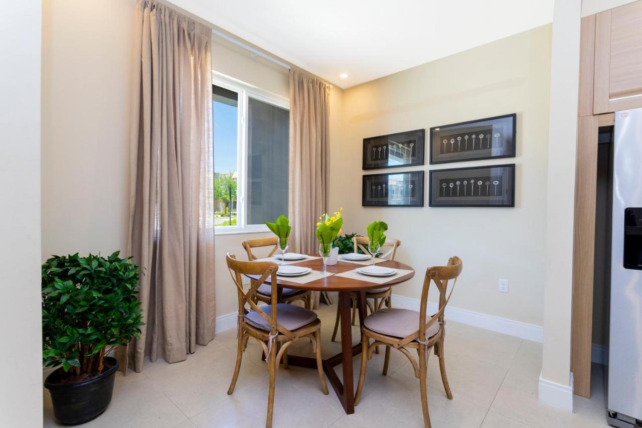Stunning 4 Bd Close To Disney @ Magic Village 3247 Orlando Ngoại thất bức ảnh